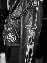 Cargar imagen en el visor de la galería, LADIES SCREAM QUEEN REAL LEATHER JACKET
